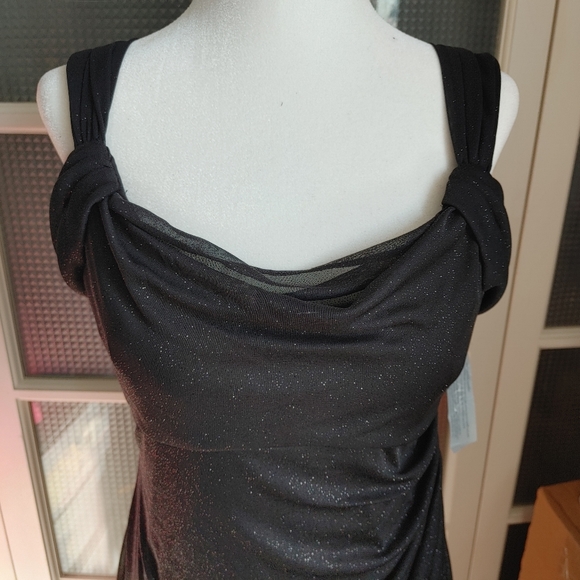 Women's Cold Shoulder Black Glitter Evening Gown Size 6Petite - Picture 12 of 16